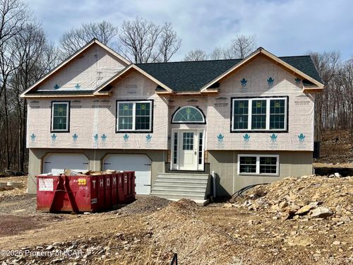 227 Mountain Rd, Drums, PA, 18222-3201 | Card Image