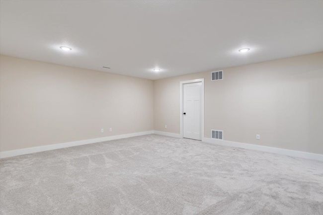 2251 N 159th St N, Home with 5 bedrooms, 3 bathrooms and null parking in Wichita KS | Image 23