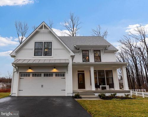 2036 William Ave, Essex, MD, 21221-1832 | Card Image