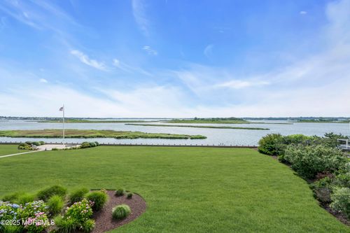 15-1540 Ocean Ave, Sea Bright, NJ, 07760-2270 | Card Image