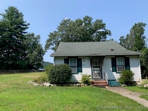 19 Hickory St, Lyme, CT, 06371-3602 | Card Image