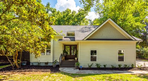 2059 Middleburg Ln, Mount Pleasant, SC, 29464-6209 | Card Image