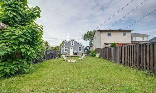 43 Adair Ave S, Hamilton, ON, L8H1B5 | Card Image