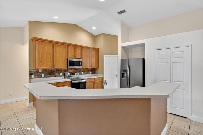 6420 Addax Ave, House other with 5 bedrooms, 3 bathrooms and null parking in COCOA FL | Image 16