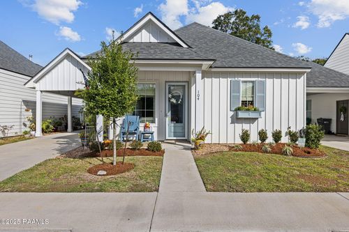 104 Satsuma Drive, Youngsville, LA, 70592 | Card Image