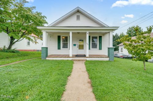 942 Fairview Ave, Kingsport, TN, 37660-2508 | Card Image