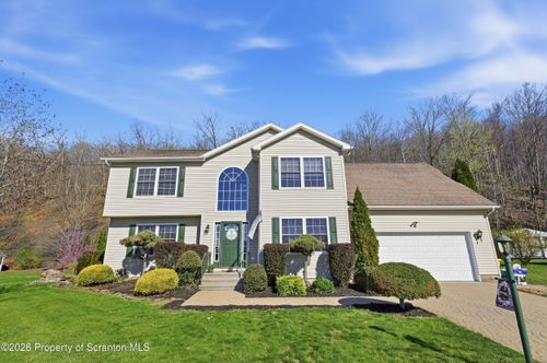 200 Raymond Dr, Jermyn, PA, 18433-1525 | Card Image