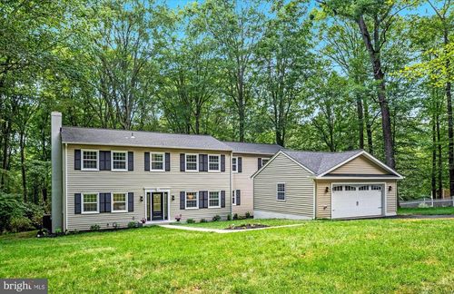 13209 Johnny Moore Ln, CLIFTON, VA, 20124-1455 | Card Image