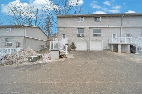 10-648 Doon Village Rd, Kitchener, ON, N2P1A2 | Card Image