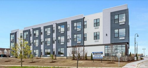 206-1101 Ritter St, North Aurora, IL, 60542 | Card Image