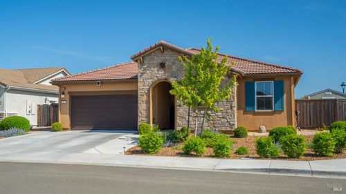 805 Broadfork Cir, Vacaville, CA, 95687-7918 | Card Image