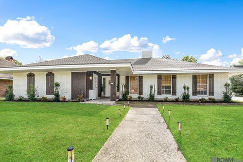 8964 Bayside Ave, Baton Rouge, LA, 70806-7951 | Card Image