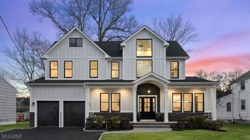 39 Beverly Rd, Livingston, NJ, 07039-2126 | Card Image