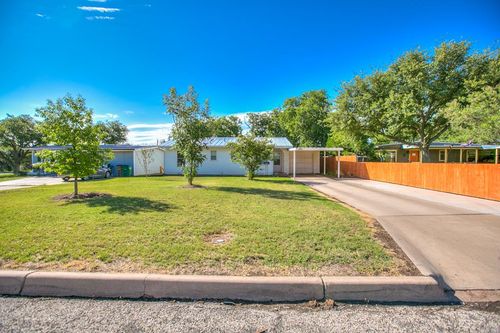 2609 W Harris Ave, San Angelo, TX, 76901-3614 | Card Image