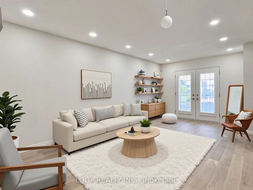 102-601 Shoreline Dr, Mississauga, ON, L5B4K8 | Card Image