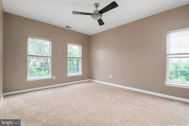 UNIT-201 - 2404 Chestnut Terrace Ct, Condo with 2 bedrooms, 2 bathrooms and null parking in ODENTON MD | Image 4