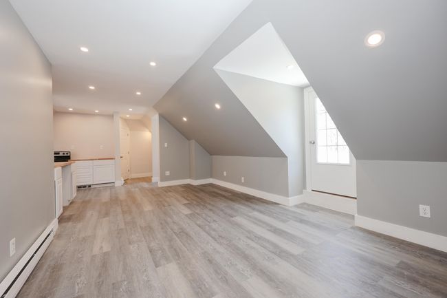 227 Pleasant St, Condo with 2 bedrooms, 2 bathrooms and null parking in Concord NH | Image 10