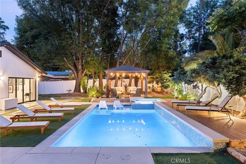 4755 Degovia Ave, Woodland Hills, CA, 91364-3715 | Card Image