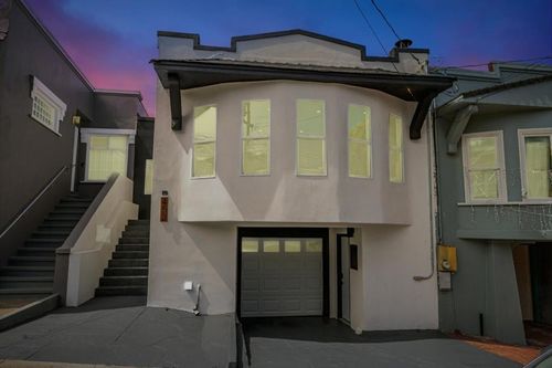 452 Irvington St, Daly City, CA, 94014-1120 | Card Image