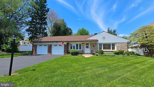 3115 W Washington St, ALLENTOWN, PA, 18104-3820 | Card Image