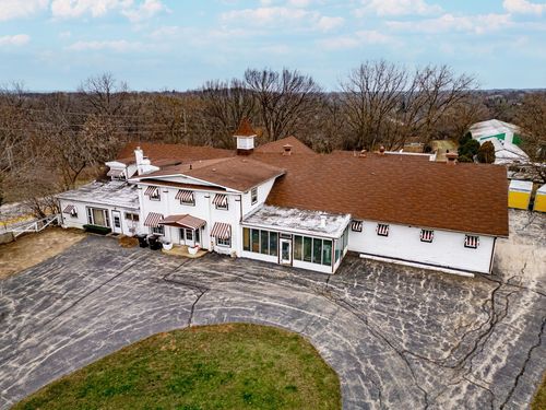 25718 W Il Route 22, Barrington, IL, 60010 | Card Image