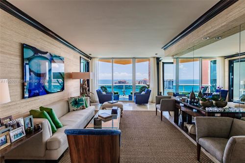 apt-1604-300 S Pointe Dr, Miami Beach, FL, 33139-7355 | Card Image