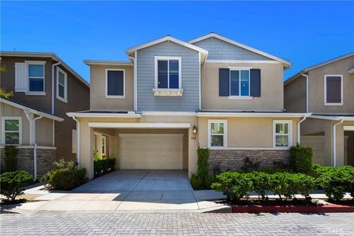 385 N Avelina Way, Anaheim, CA, 92805-3346 | Card Image