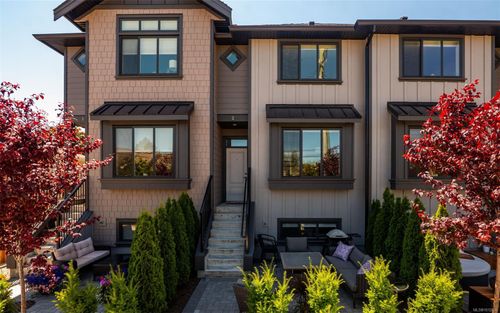 2-10474 Resthaven Dr, Sidney, BC, V8L3H7 | Card Image