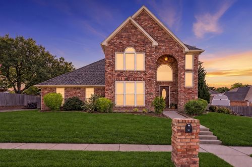 1628 Bedfordshire, Bedford, TX, 76021-4664 | Card Image