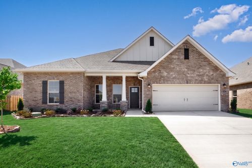 134 Pike Ackert Rd, Meridianville, AL, 35759-2811 | Card Image