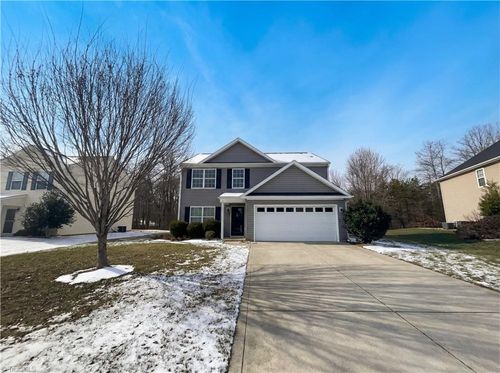 2518 Macleod St, Burlington, NC, 27217-9289 | Card Image