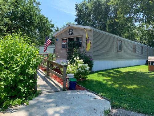 32200 45th St, Burlington, WI, 53105-9346 | Card Image