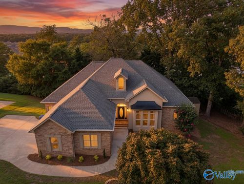 265 Hidden Oaks Dr, Oxford, AL, 36203-3397 | Card Image