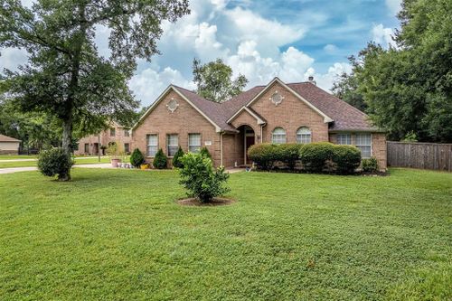 202 Whites Lake Estates Drive, Highlands, TX, 77562 | Card Image