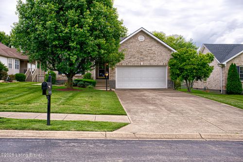 11403 United Blvd, Louisville, KY, 40229-2573 | Card Image