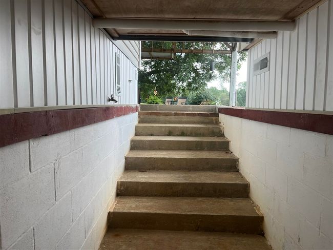 2108 Duncan Rd, Home with 3 bedrooms, 3 bathrooms and null parking in Fountain Run KY | Image 56
