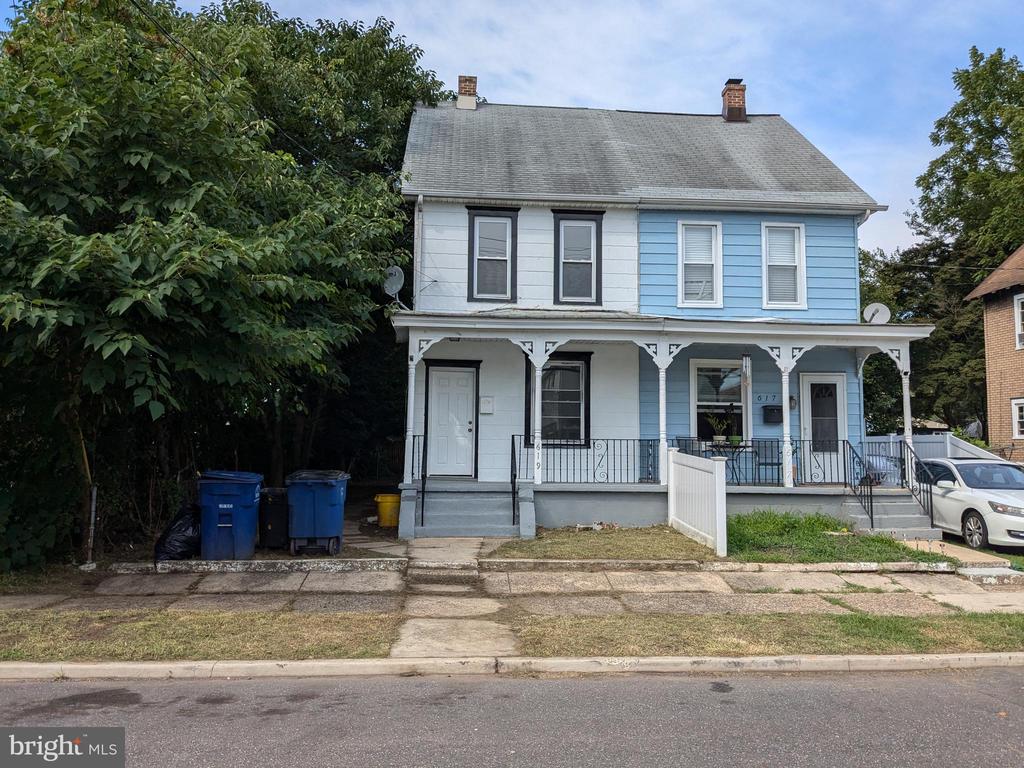 3rd St, Florence, NJ 08518