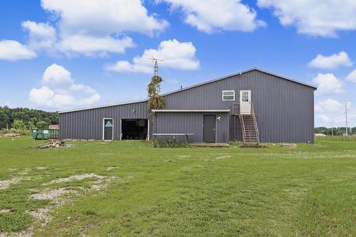 2343 Nazor Rd, Crestline, OH, 44827-9702 | Card Image