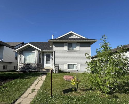 108 Pinnacle Blvd, Grande Prairie, AB, T8W2V7 | Card Image