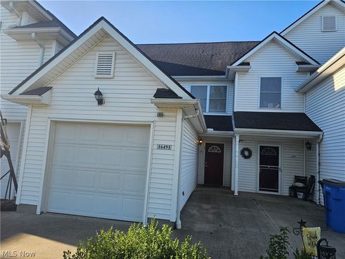 16491 Cottonwood Pl, Middlefield, OH, 44062-7805 | Card Image