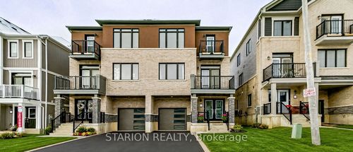 29 Granville Cres, Caledonia, ON, N3W0J5 | Card Image