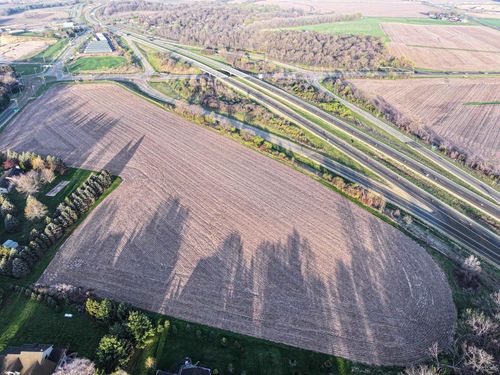 18.7 M/L Acres Milwaukee Road, Beloit, WI, 53511 | Card Image
