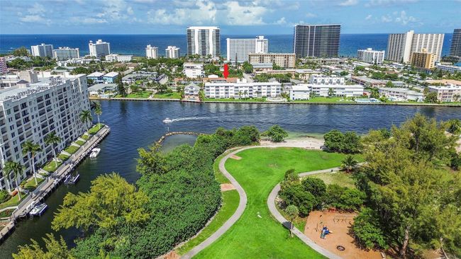 Just One Block to the Ocean, steps from Water Taxi & Intracoastal, Circuit, Close to Top Dining, Shopping, Movies, Airports & Highways, No Car Required! | Image 11