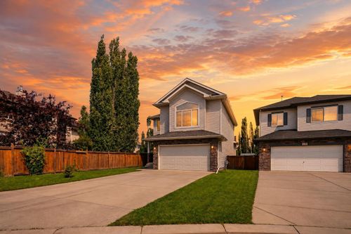 444 Rainbow Falls Way, Chestermere, AB, T1X1S6 | Card Image