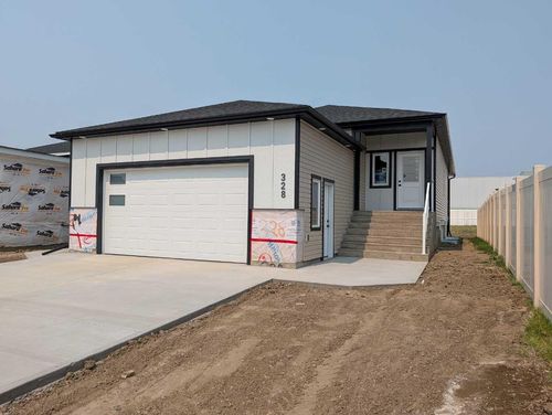 328 Somerside Rd Se, Medicine Hat, AB, T1B0R2 | Card Image