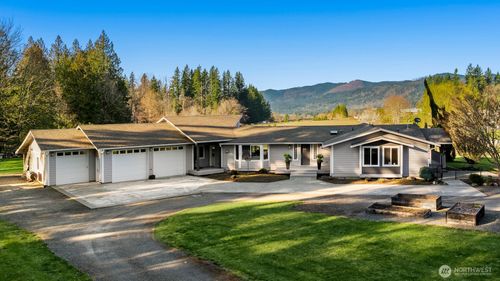 26808 Se 216th St, Maple Valley, WA, 98038-6603 | Card Image