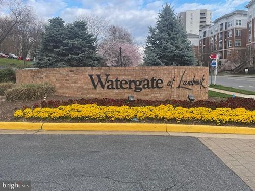 1708-309 Yoakum Pkwy, ALEXANDRIA, VA, 22304-3911 | Card Image