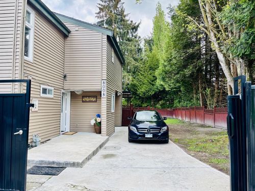 8008 139b St, Surrey, BC, V3W6R3 | Card Image