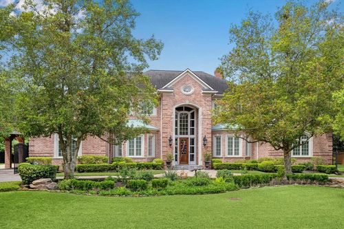 2 Wexford Ct, Piney Point Village, TX, 77024-6611 | Card Image