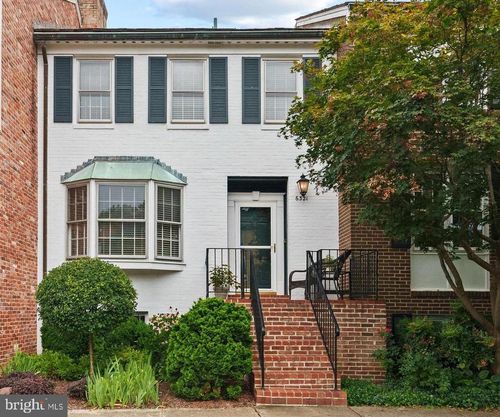 6321 Barrister Pl, ALEXANDRIA, VA, 22307-1215 | Card Image